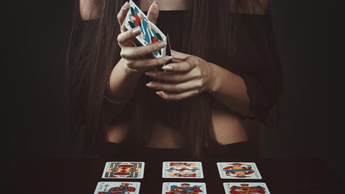 Tarocchi, cosa sono e a cosa servono