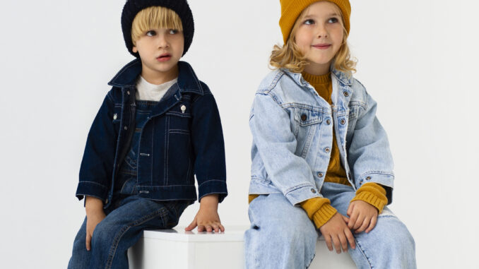 Moda bambini: romantici cuccioli o adulti in miniatura?